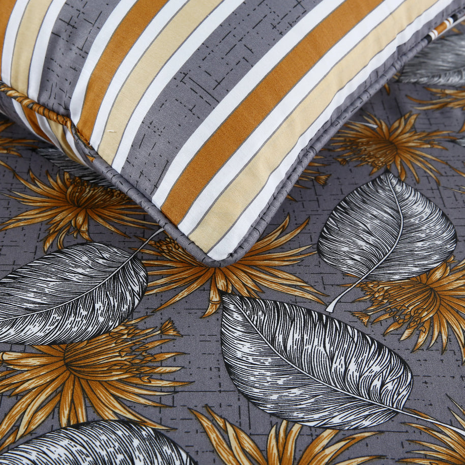 Slate Palm Bedsheet Set -