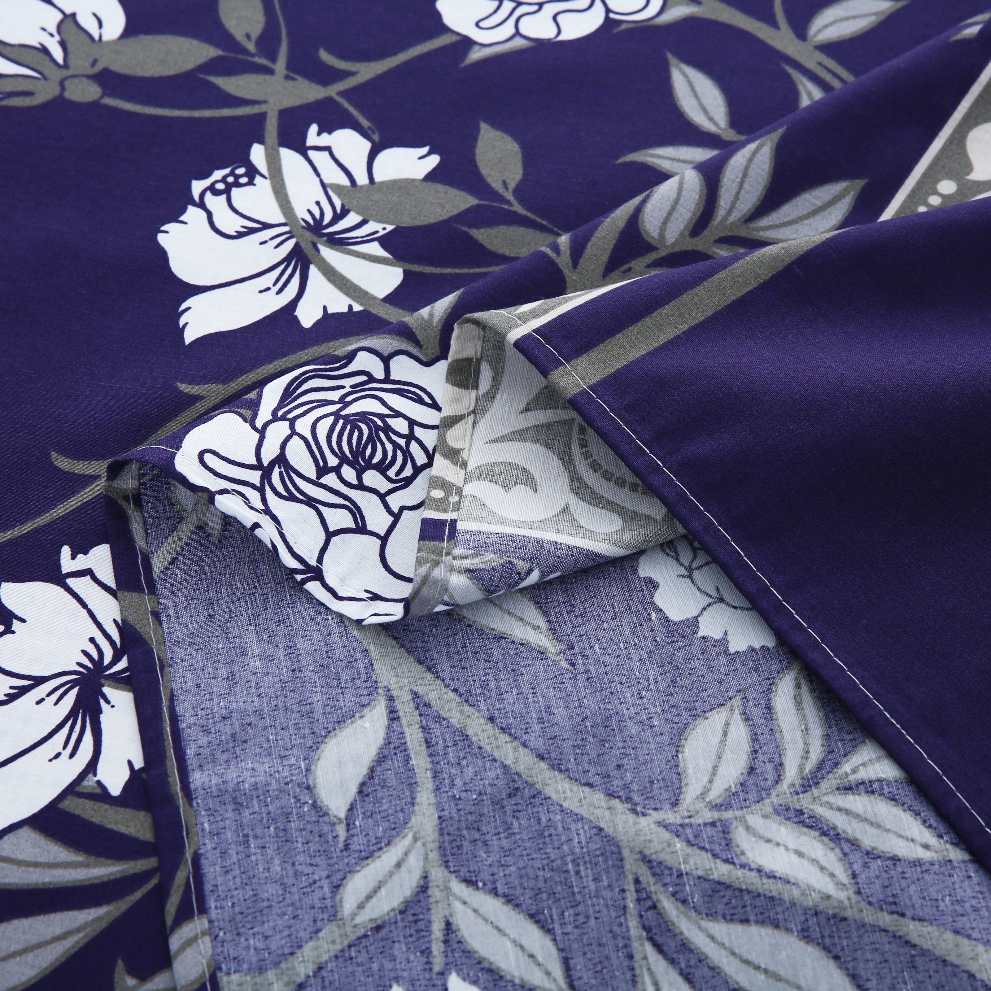 Night Bloom Bedsheet Set -