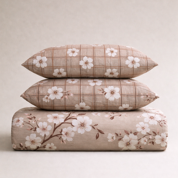 Soft Bloom Bedsheet Set -