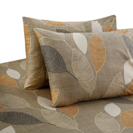 Autumn Leaves Bedsheet Set -