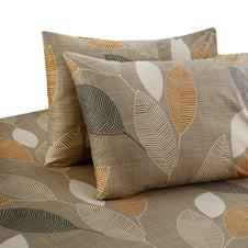 Autumn Leaves Bedsheet Set -