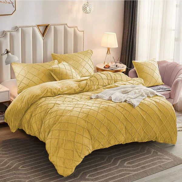 Cross Pleated Duvet Set Velvet - King / Gold