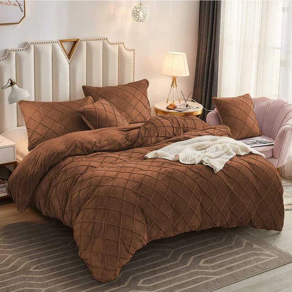 Cross Pleated Duvet Set Velvet - King / Brown