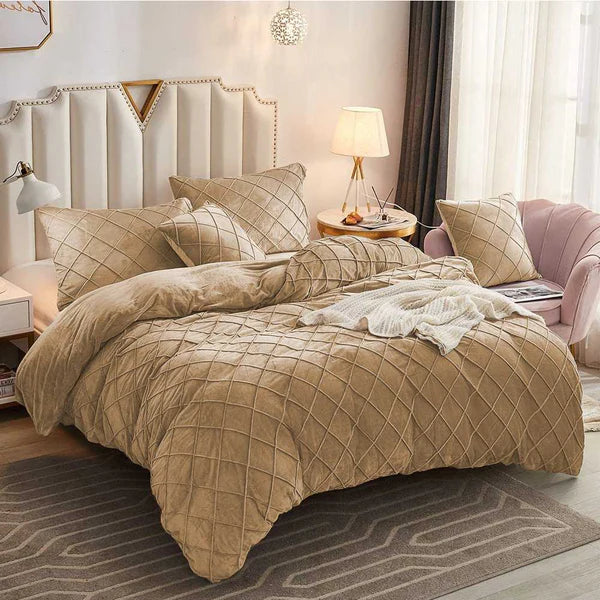 Cross Pleated Duvet Set Velvet - King / Beige