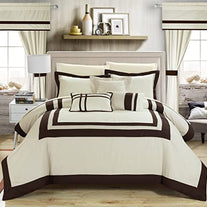 Embellish Patch Pleated Duvet -