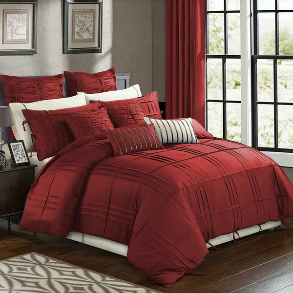Luxury Box Pleated Duvet Set - King / Red