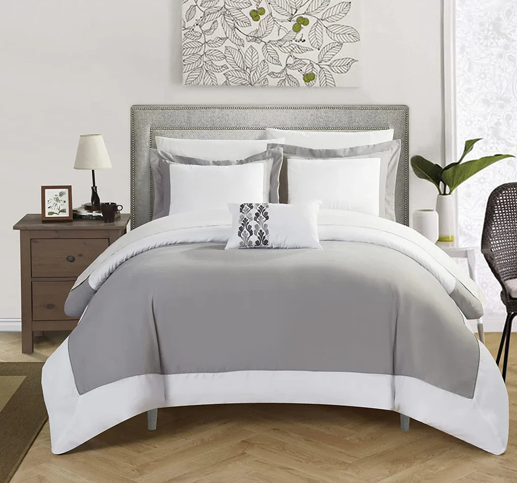 Still Edge Duvet Set - King / White & Grey