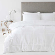 New Luxury Box Pleated Duvet Set - King / White