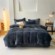 Plain Duvet Set Velvet - King (6 pcs) / Black