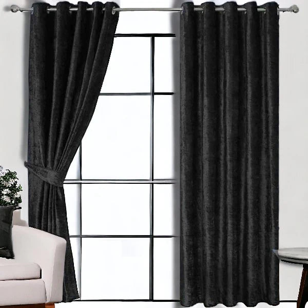Plain Velvet Curtain - Black