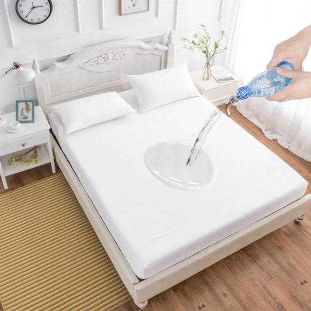 Terry waterproof mattress protector -