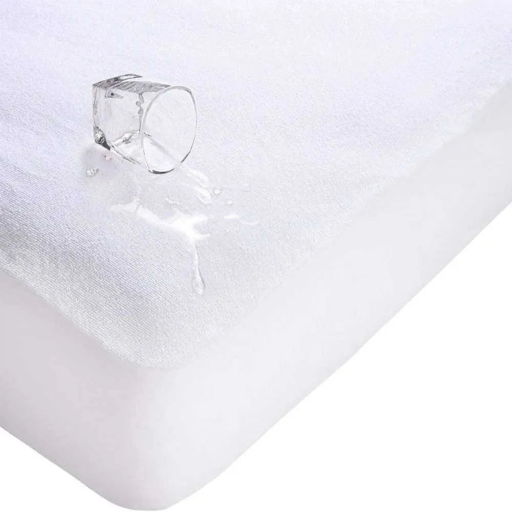 Terry waterproof mattress protector -